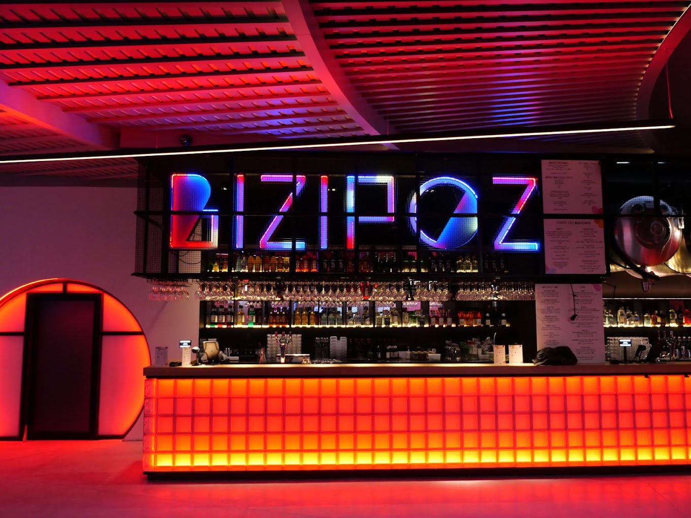 Intégration complète Bar à ambiance Saint Jean de Luz